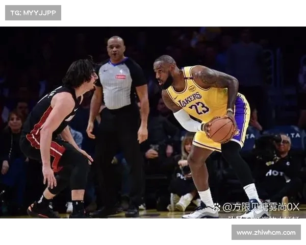 激烈对决上演篮球盛宴 NBA顶级球队争锋对抗引爆全场热血 激烈对决上演篮球盛宴 NBA顶级球队争锋对抗引爆全场热血